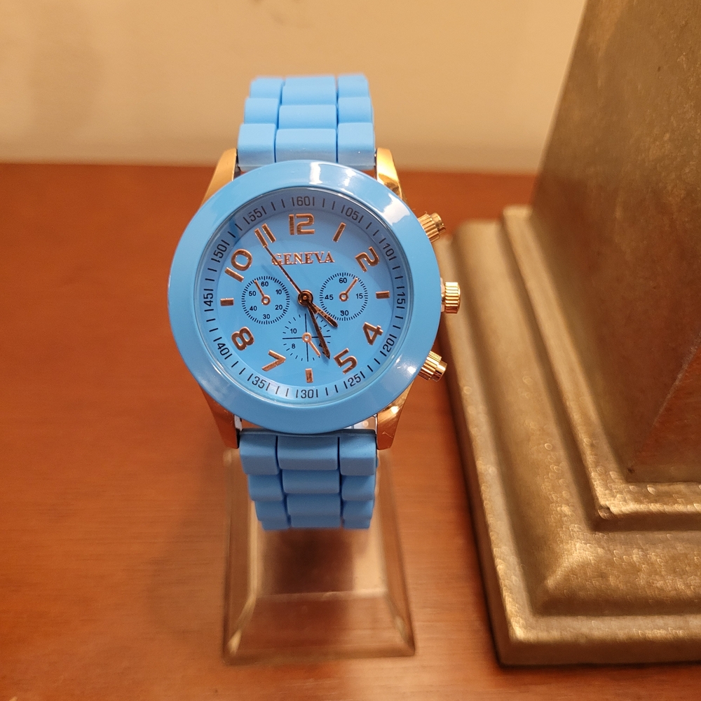 Brand New Blue & Rose Gold Geneva Women's Silicone Watch
